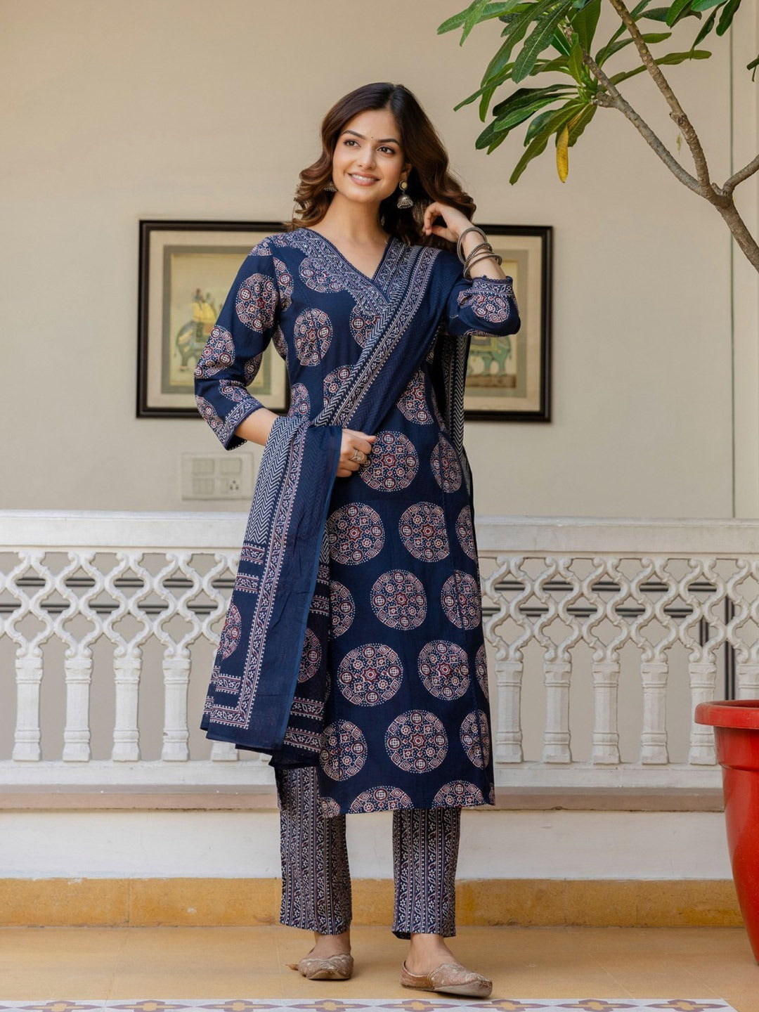 Peetambara Azrak Floral V-Neck Cotton Suit Set