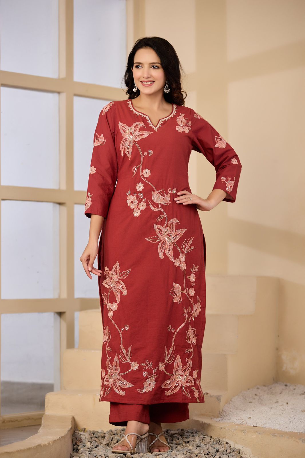 Mridvanshi Handwork Embroidered Cotton Kurta Set