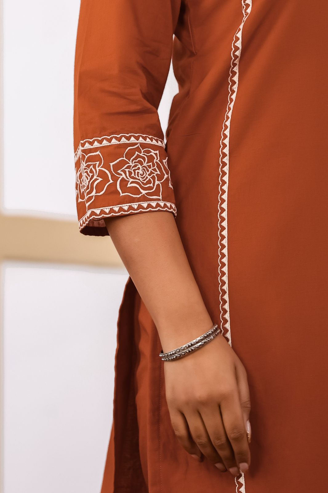 Shyamalika Handwork Embroidered Cotton Kurta Set