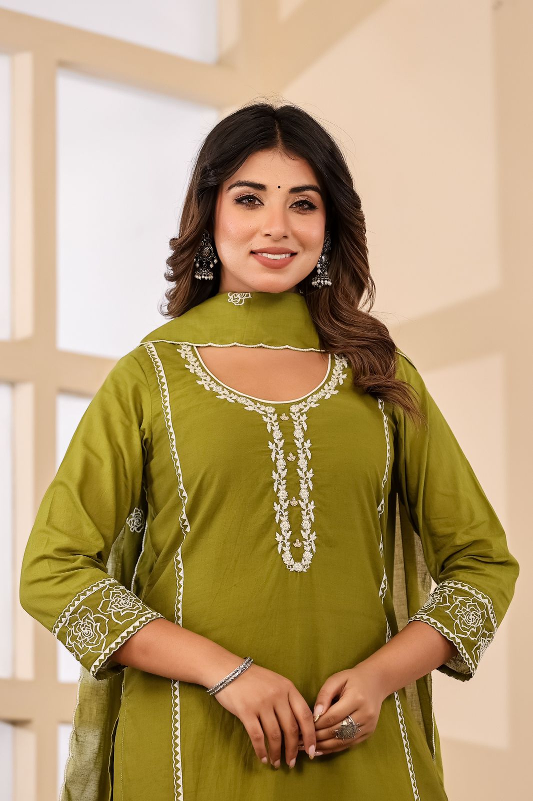 Shyamalika Handwork Embroidered Cotton Kurta Set
