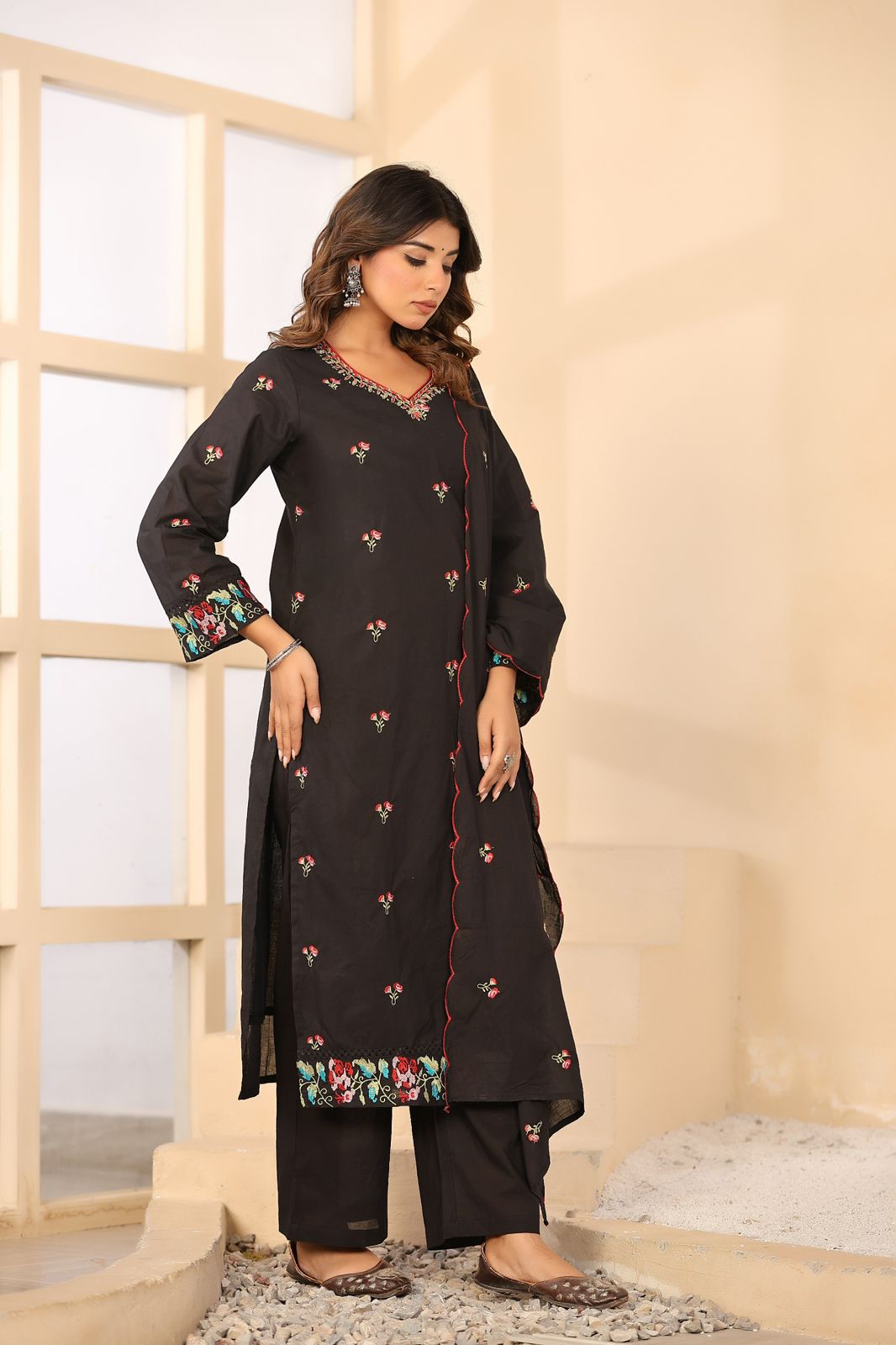 Kesarnika Handwork Embroidered Cotton Palazzo Set