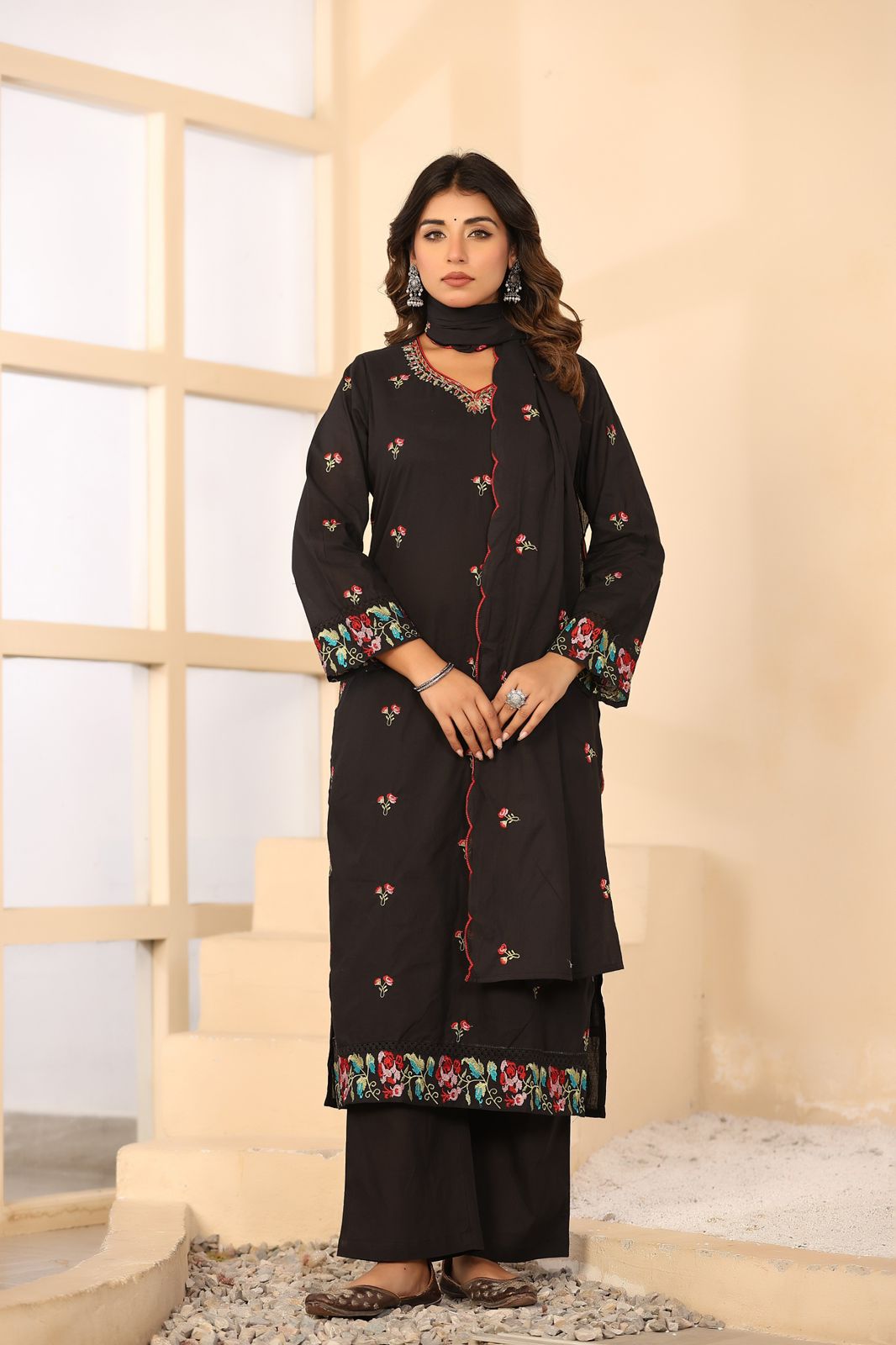 Kesarnika Handwork Embroidered Cotton Palazzo Set