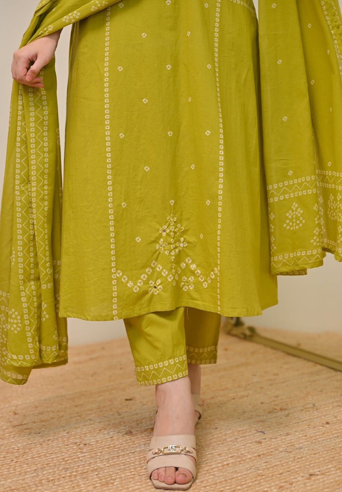 Kesariya Bandhej Handwork Cotton Suit Set