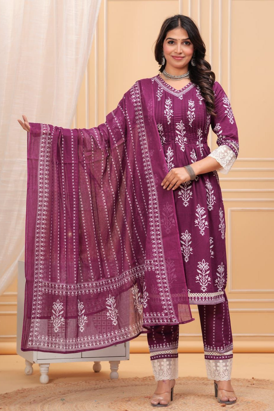 Beautiful V-Neck Grace Cotton Suit Set