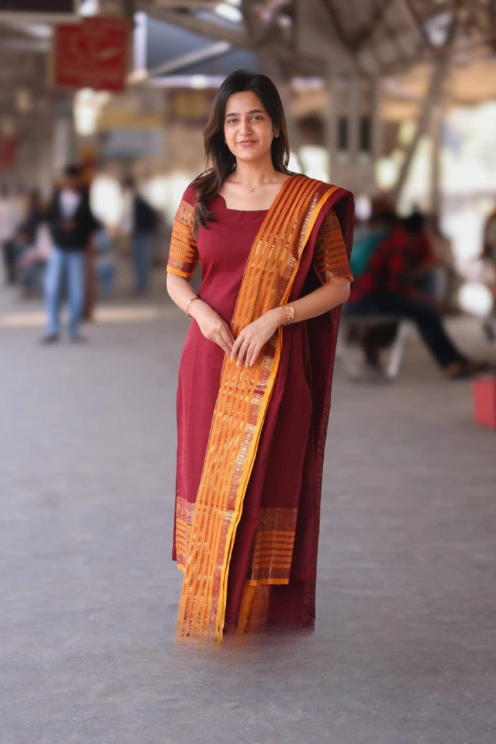 Kanchi Cotton Hand Zari Woven Suit Set