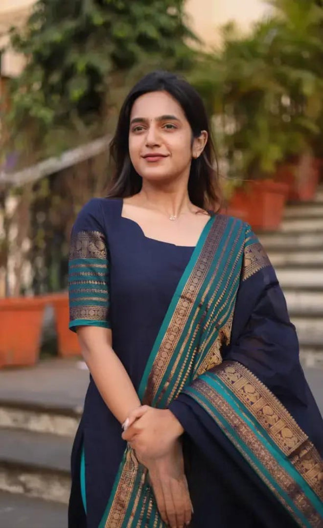 Kanchi Cotton Hand Zari Woven Suit Set