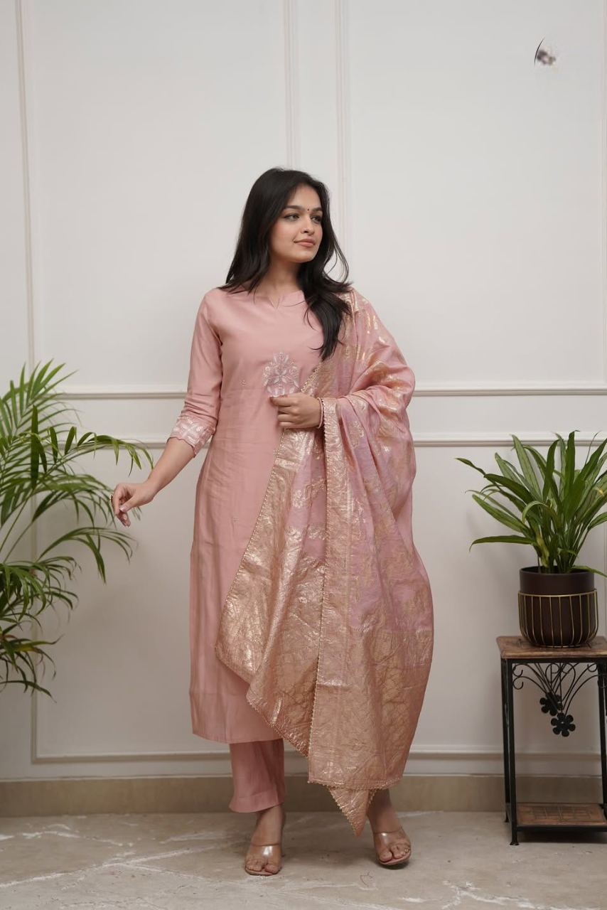 Noorvi Light Pink Chanderi Jacquard Suit Set