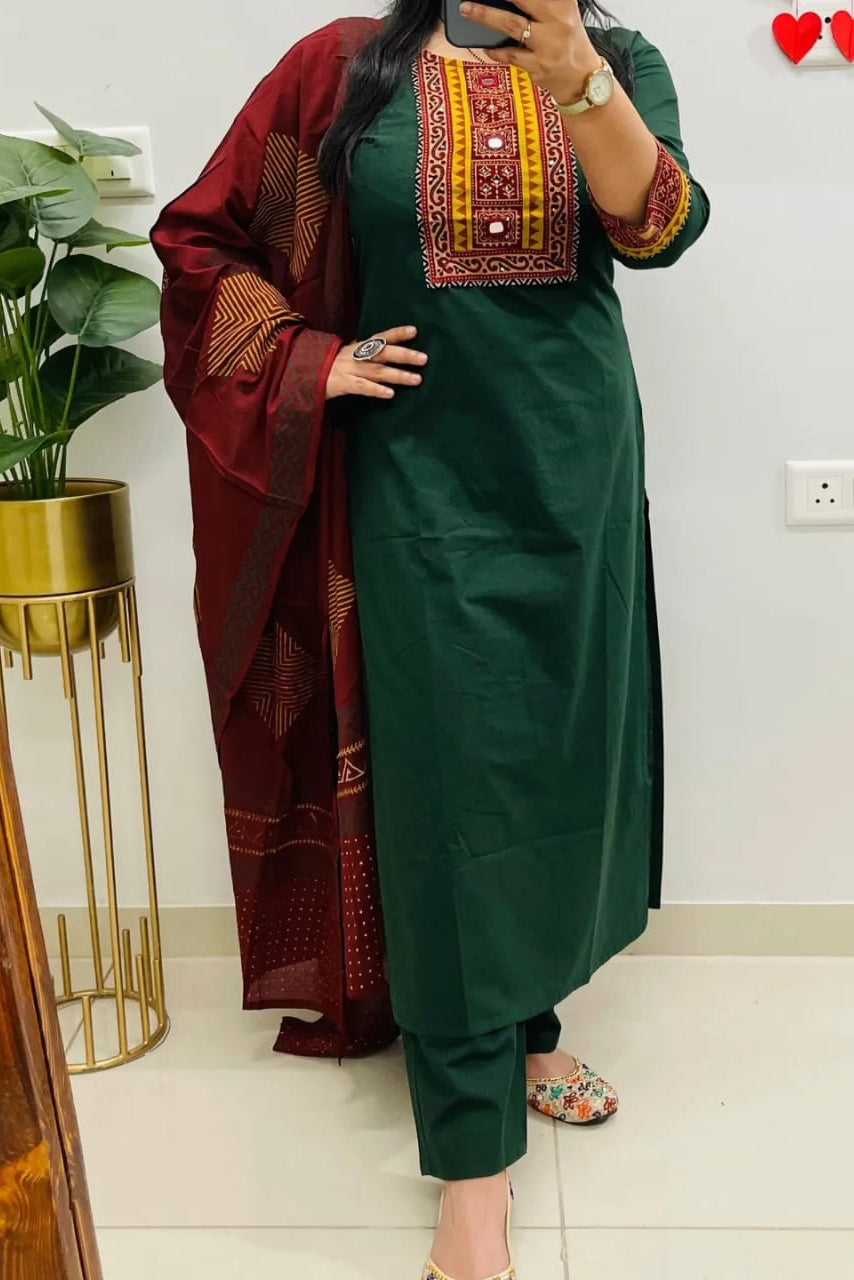 Haritva Handcrafted Pure Cotton Kurti Pant Dupatta Set