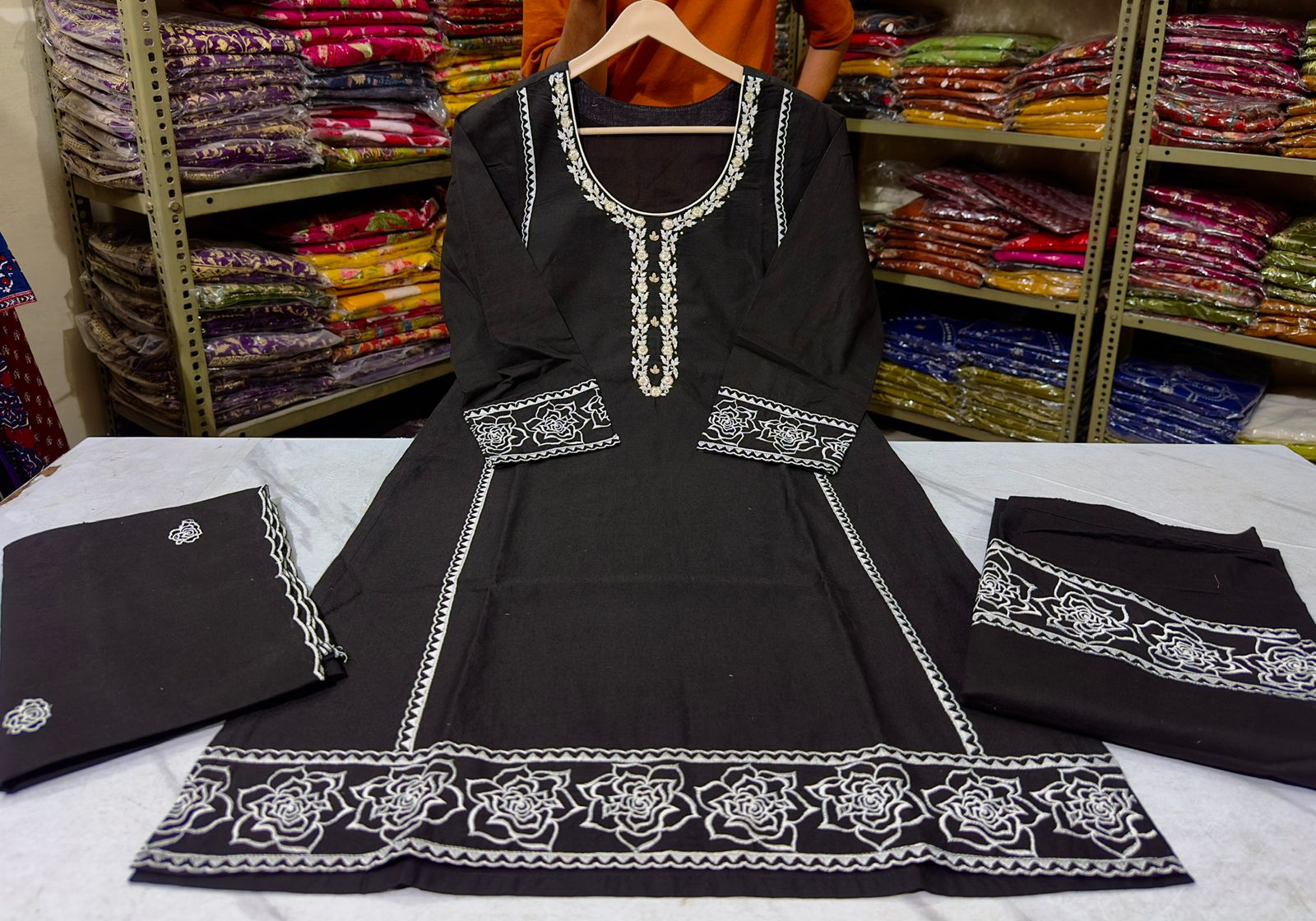 Shyamalika Handwork Embroidered Cotton Kurta Set